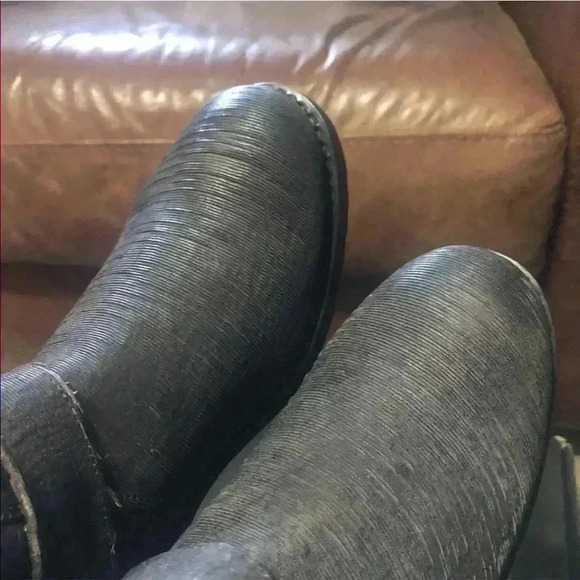 Frye Natalie Short Engineer Boot Charcoa Size 7.5 NIB. Condition is New with box - Picture 7 of 8